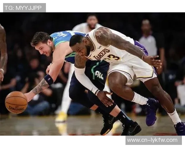 湖人对决热火精彩直播全程回顾与赛后分析尽在此处